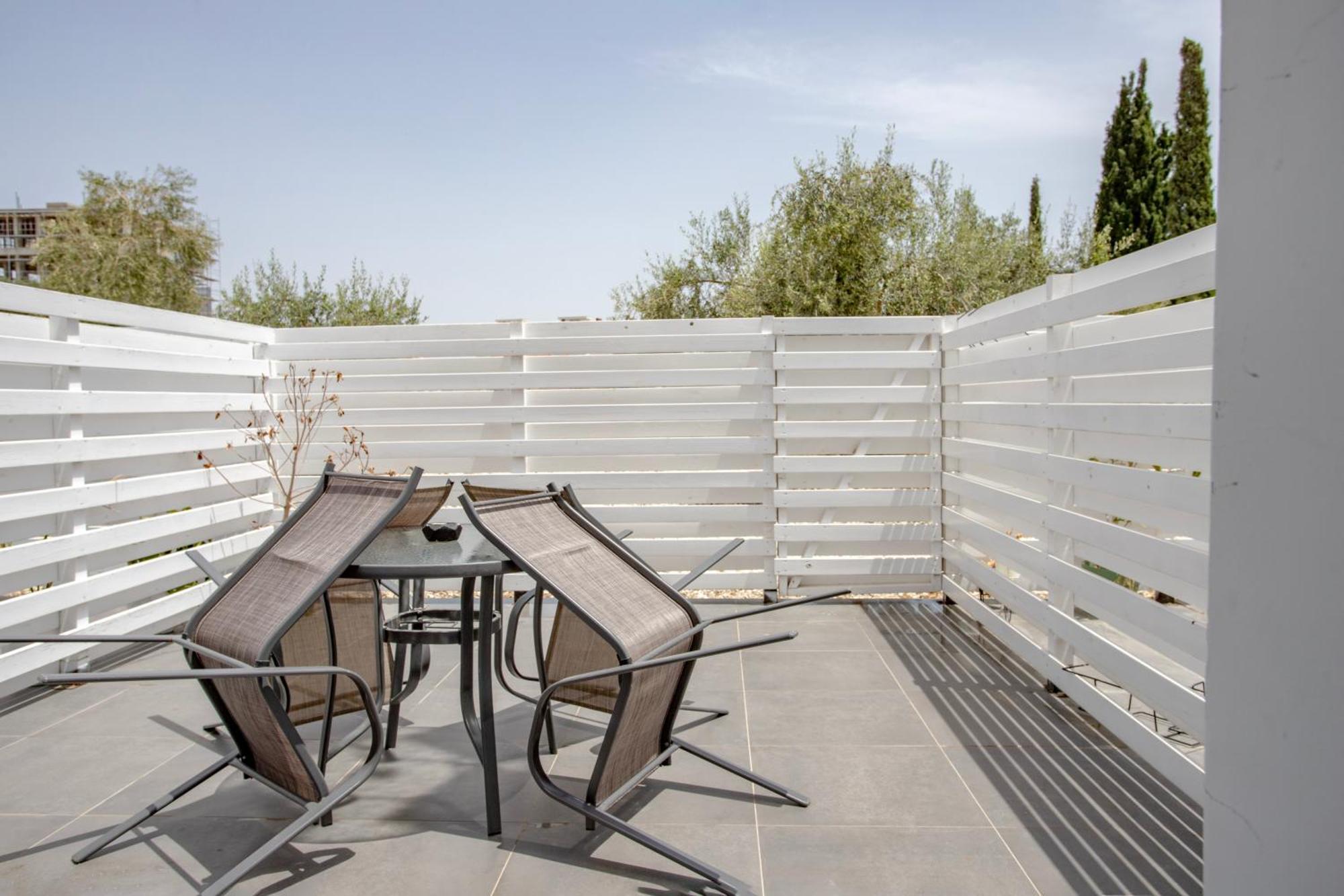 2Bd Garden Apartment Paphos Buitenkant foto