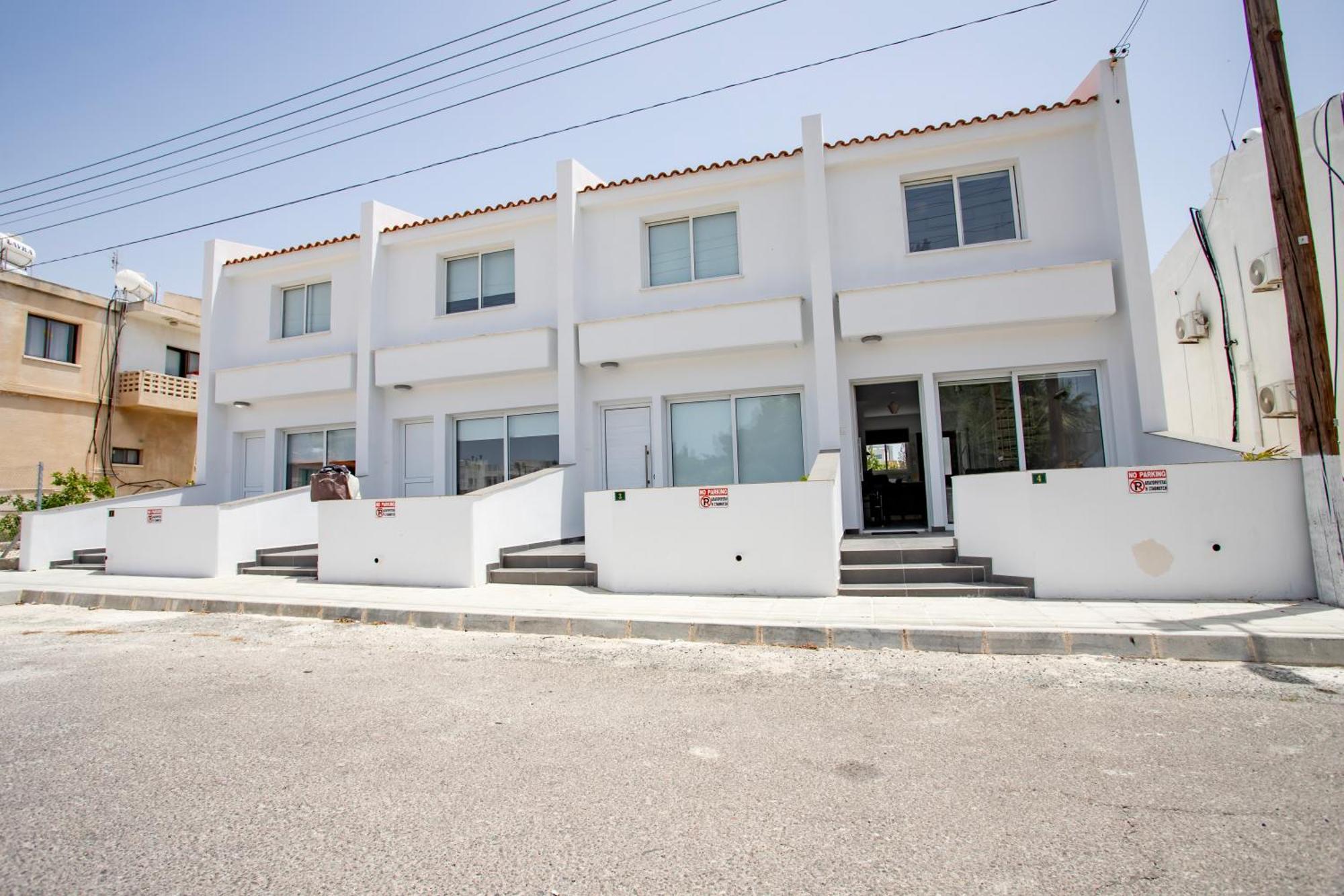 2Bd Garden Apartment Paphos Buitenkant foto
